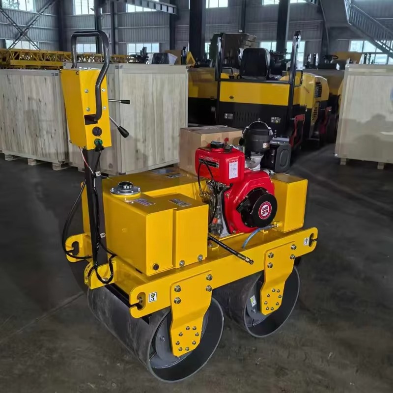 Compactor Road Roller Vibrator - Heavy Equipment In Construction 评论和价格