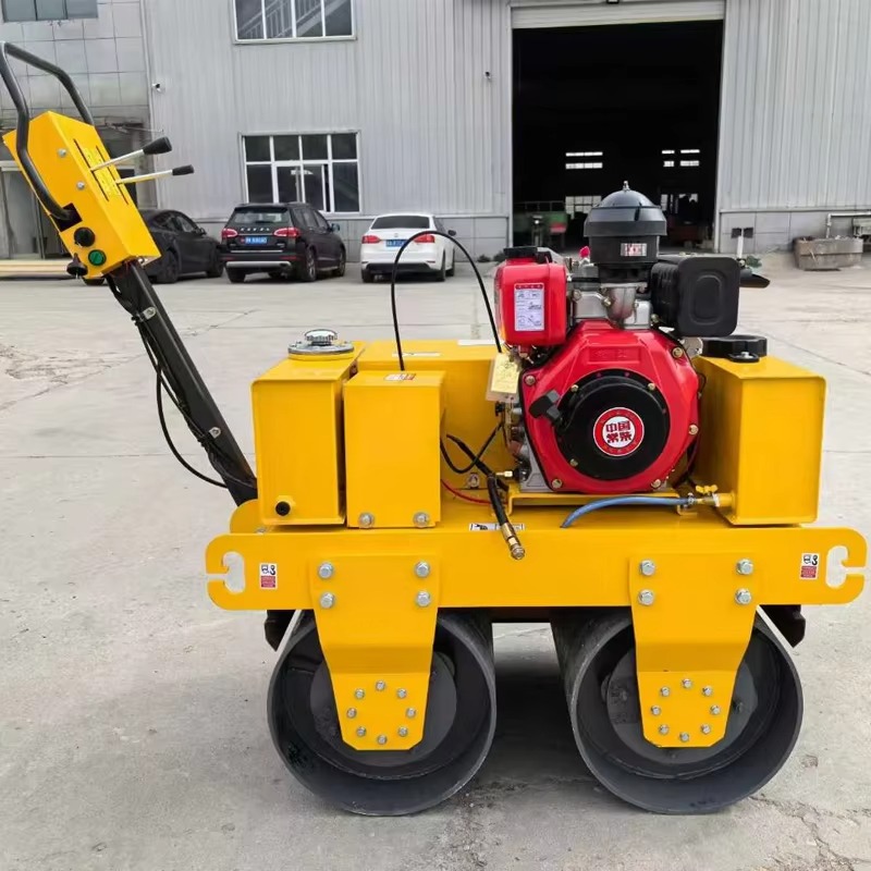Compactor Road Roller Vibrator - Heavy Equipment In Construction 评论和价格