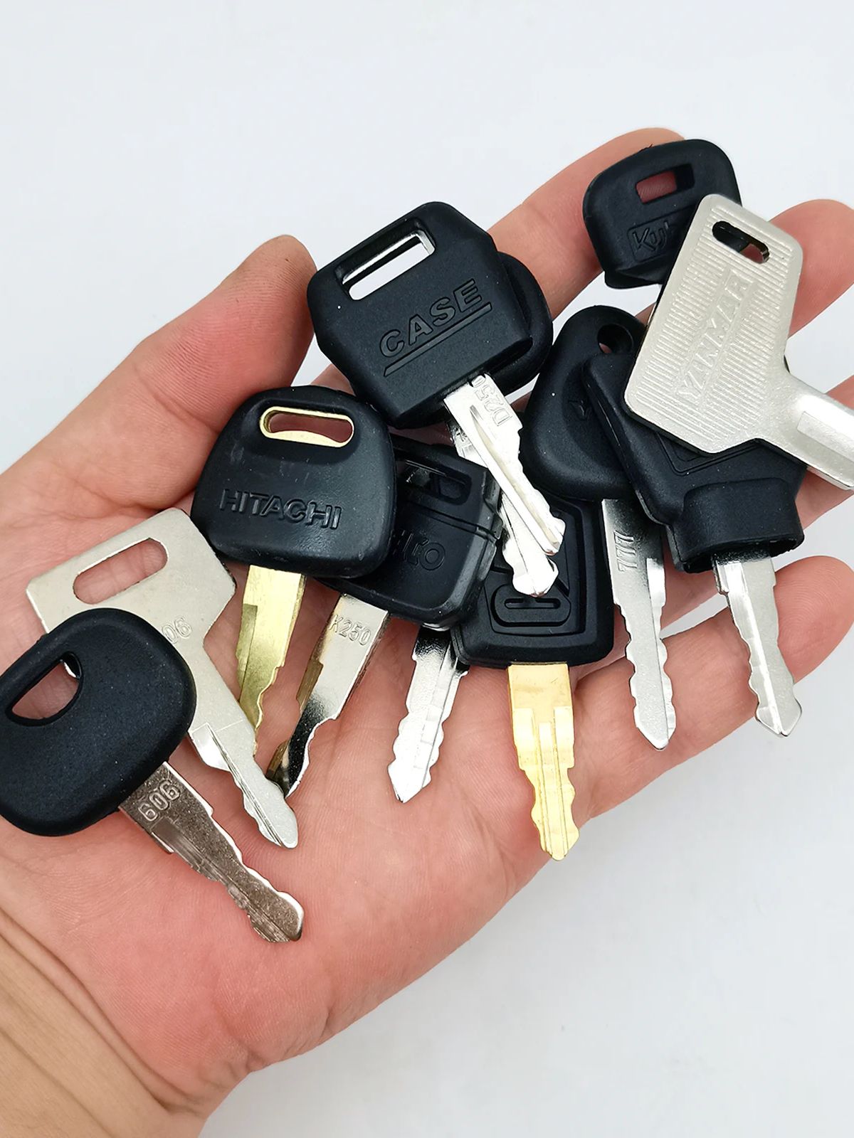 12 type doorlock lgnition Key  - Heavy Equipment Bobcat 评论和价格